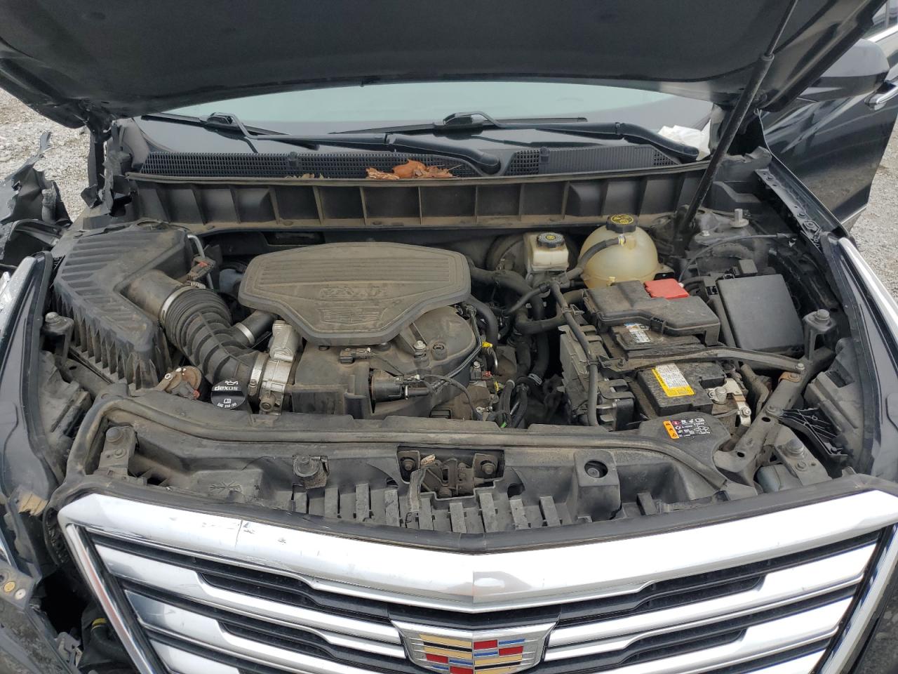 1GYKNBRS9HZ228512 2017 Cadillac Xt5 Luxury