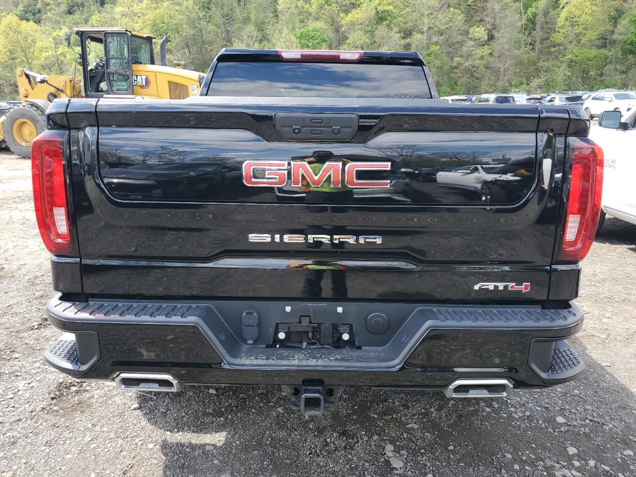 2021 GMC Sierra K1500 At4 vin: 1GTU9EET5MZ330595