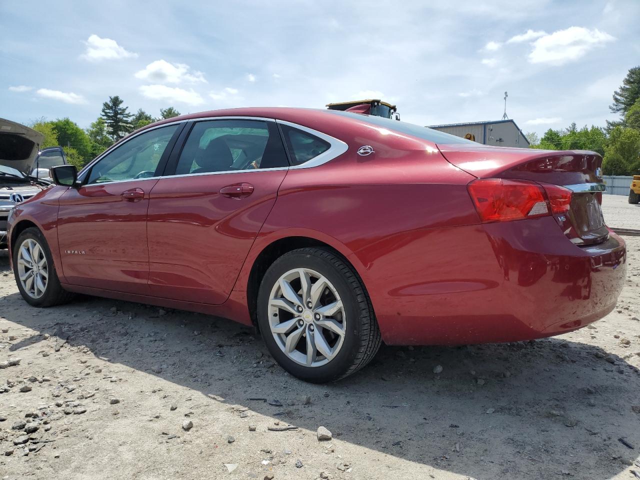 2G1105S32J9144545 2018 Chevrolet Impala Lt