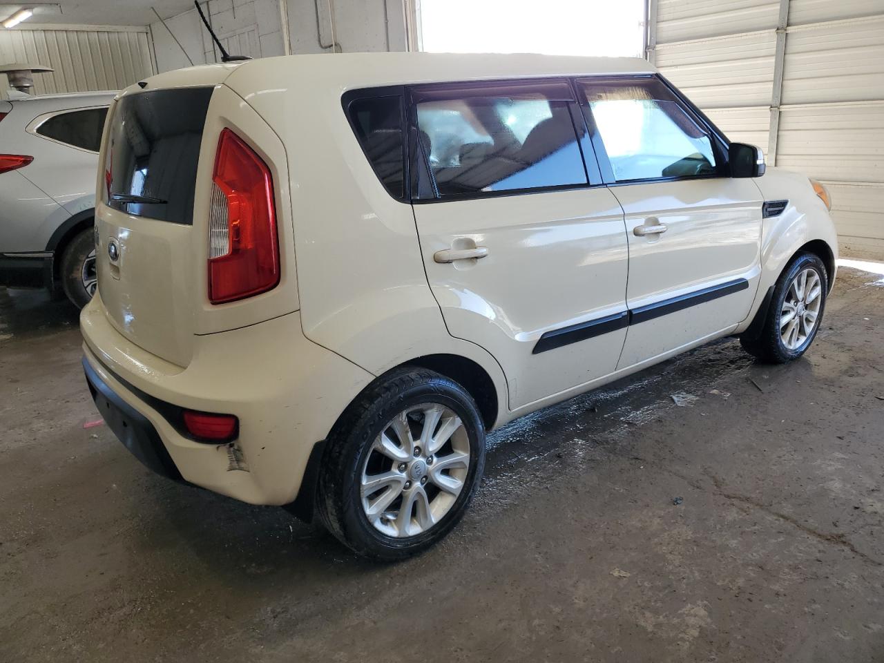 KNDJT2A64D7527384 2013 Kia Soul +