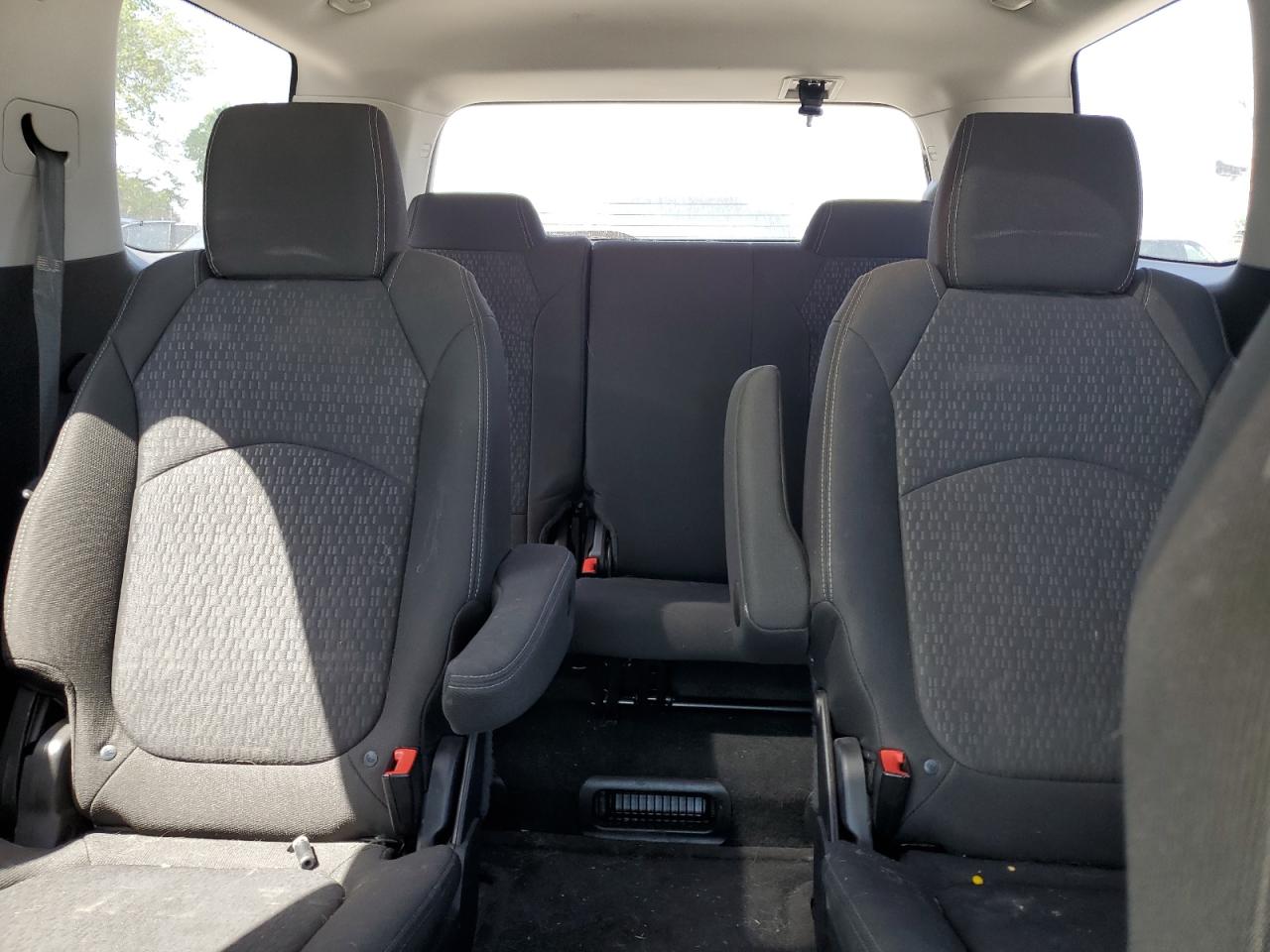 1GKKVPKD7GJ144740 2016 GMC Acadia Sle