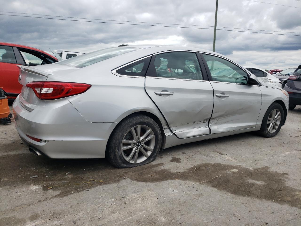 2017 Hyundai Sonata Se vin: 5NPE24AF1HH492868