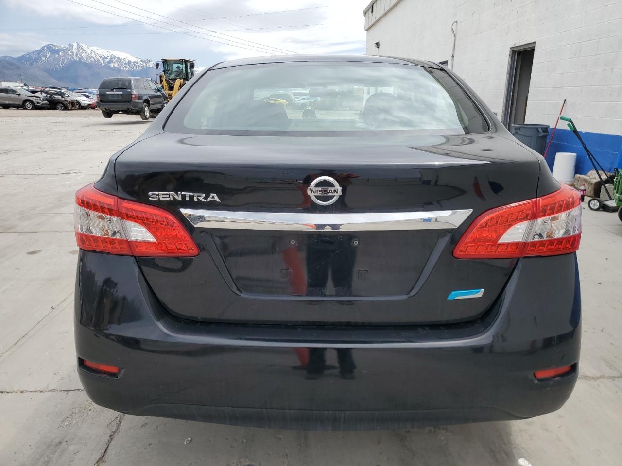 2014 Nissan Sentra S vin: 3N1AB7AP5EL689078