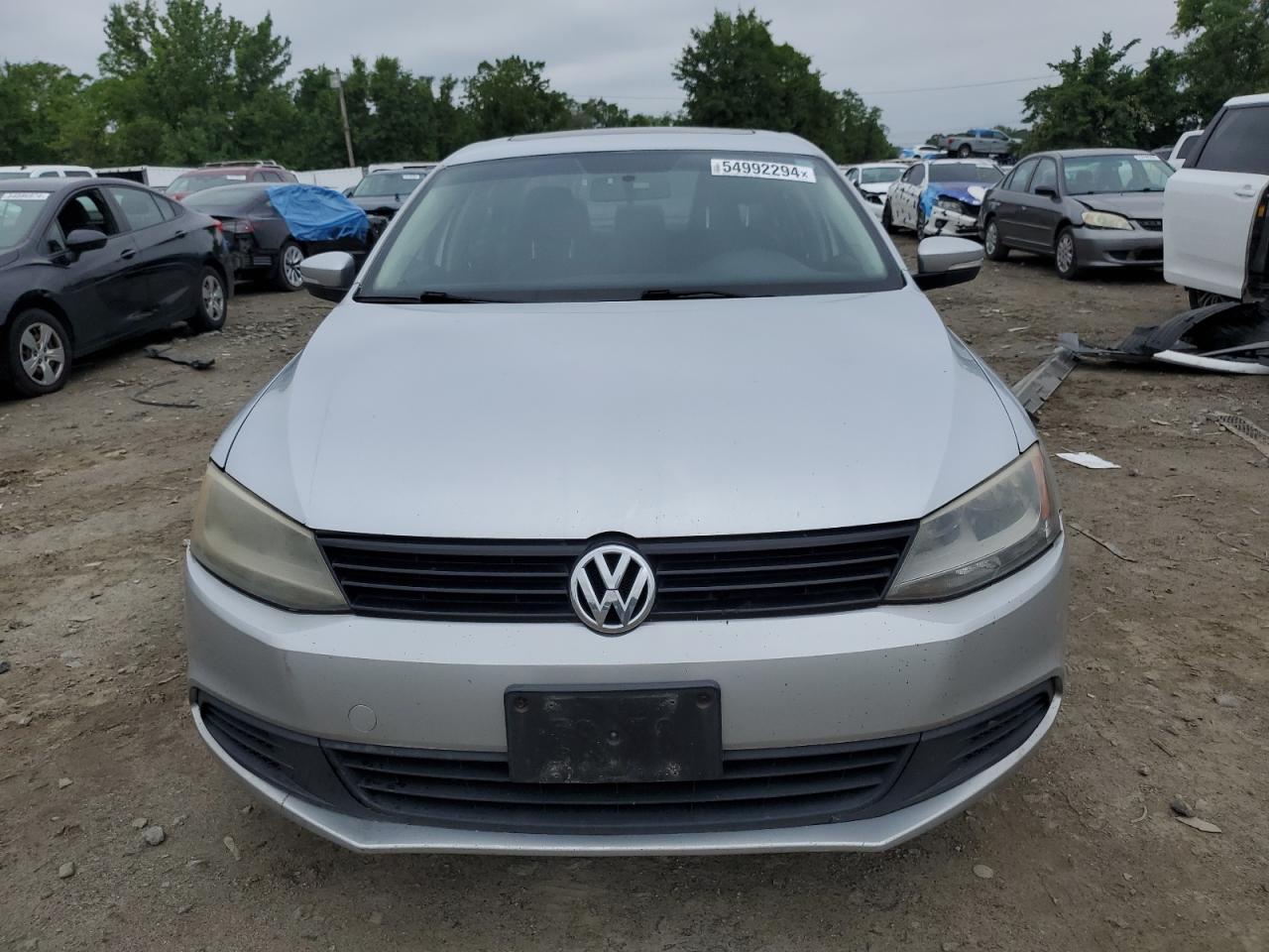 3VWDZ7AJ2BM347172 2011 Volkswagen Jetta Se