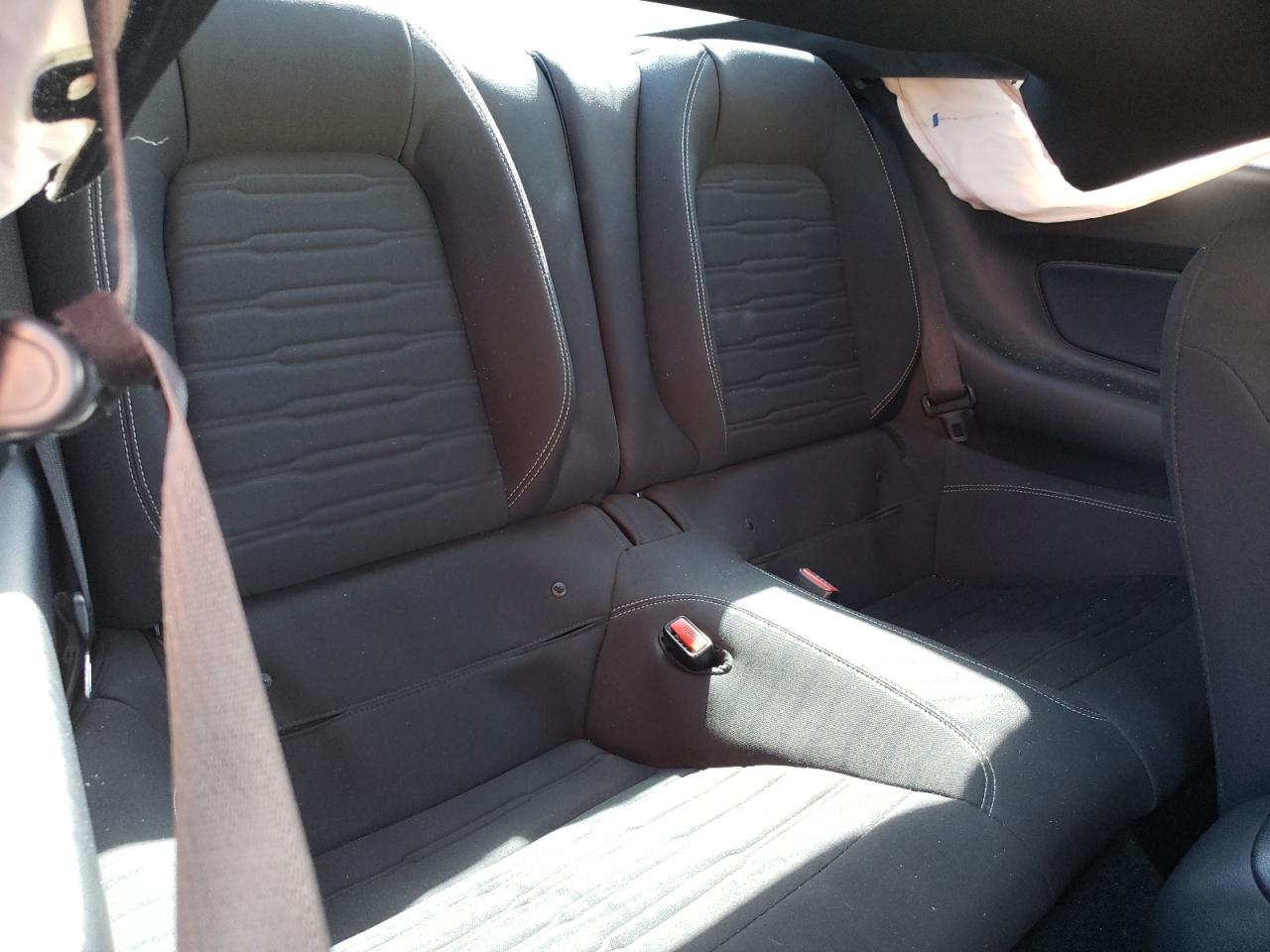 1FA6P8TH2G5273921 2016 Ford Mustang