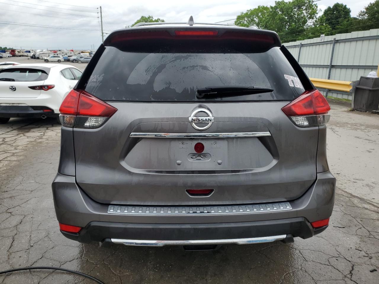 JN8AT2MT9HW396163 NISSAN ROGUE 2017