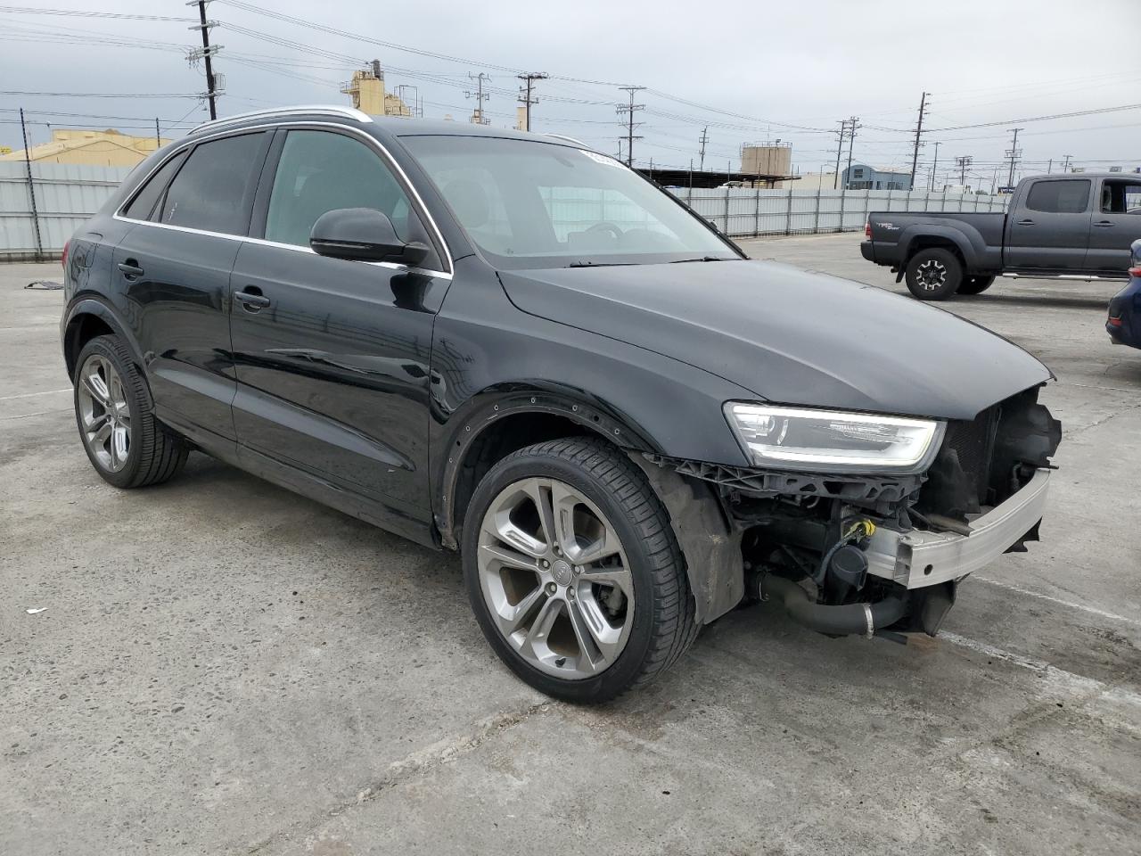 WA1GFCFS2FR004895 2015 Audi Q3 Prestige