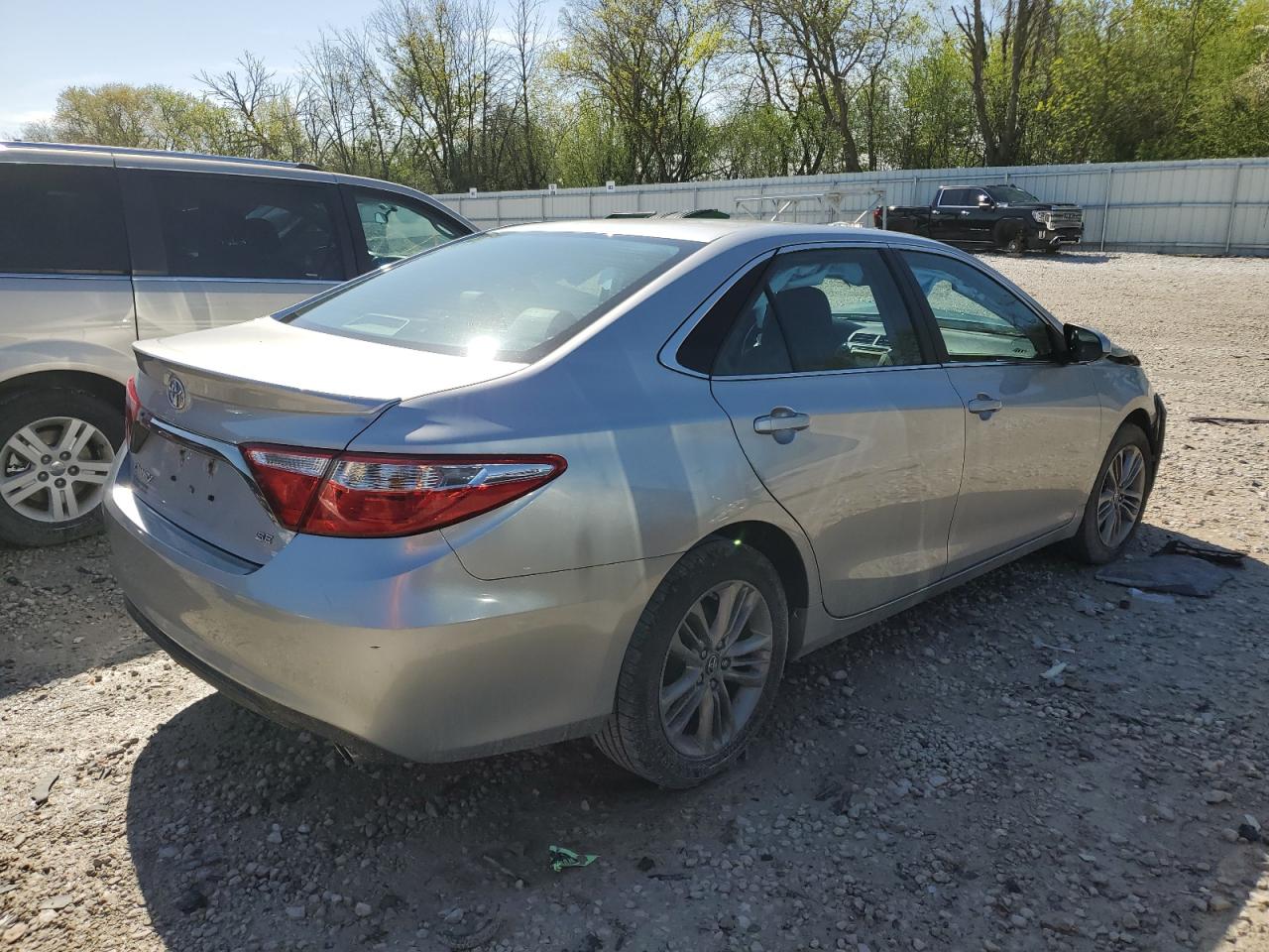 4T1BF1FK1GU593744 2016 Toyota Camry Le