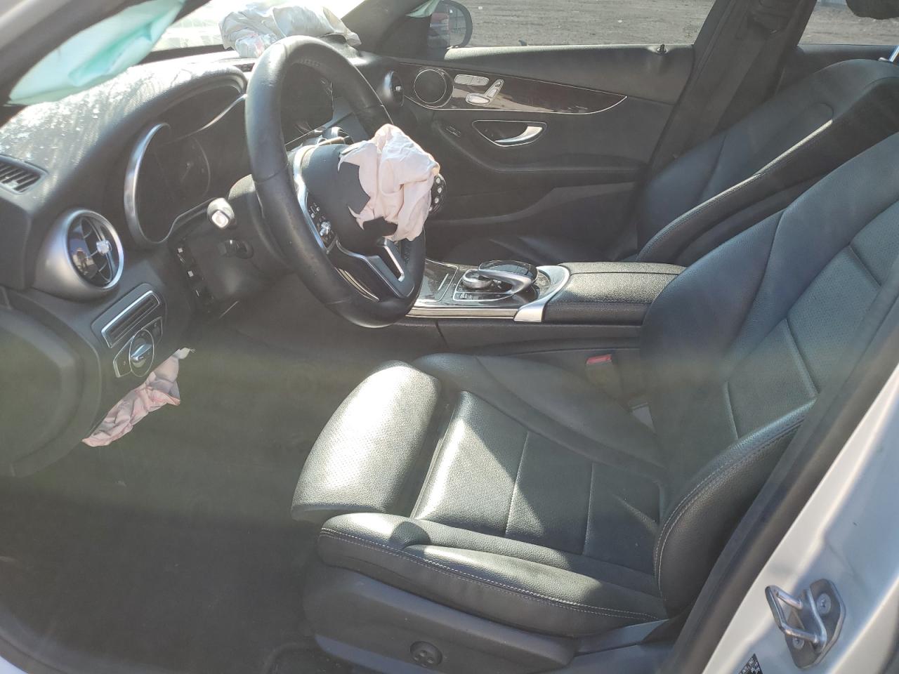 55SWF8EB3KU319395 2019 Mercedes-Benz C 300 4Matic