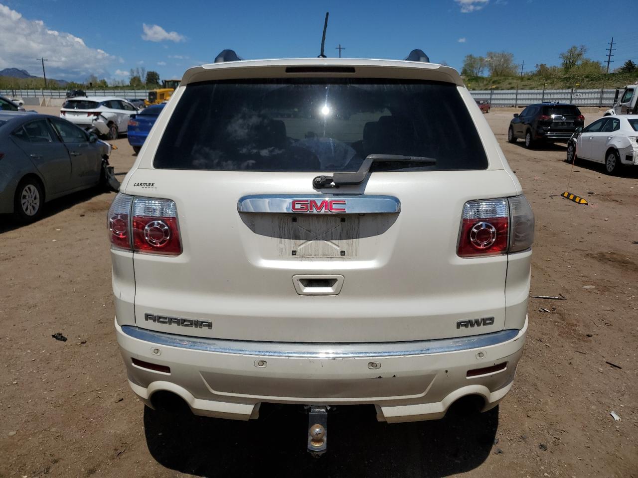 1GKKVTED2BJ217641 2011 GMC Acadia Denali