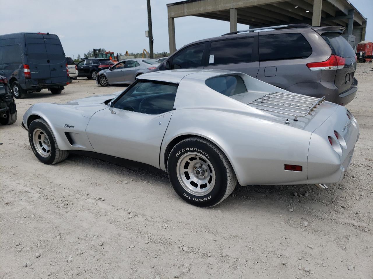 1Z37J5S409250 1975 Chevrolet Stingray