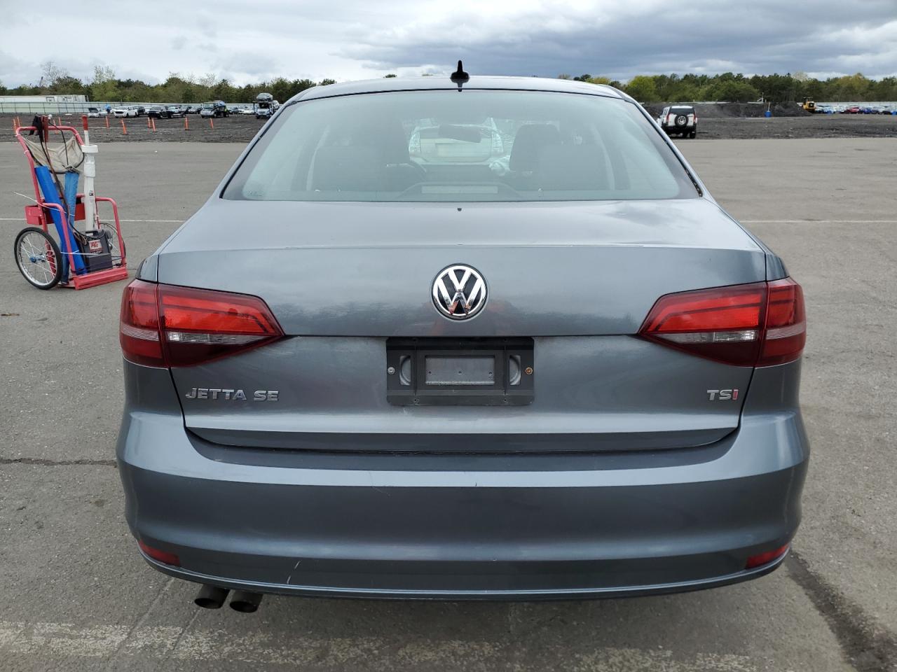 3VWDB7AJ4HM378999 2017 Volkswagen Jetta Se