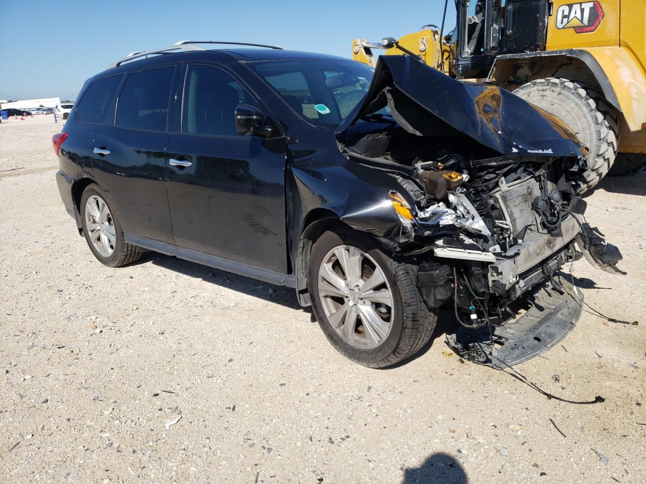 5N1DR2MN0JC604250 2018 Nissan Pathfinder S