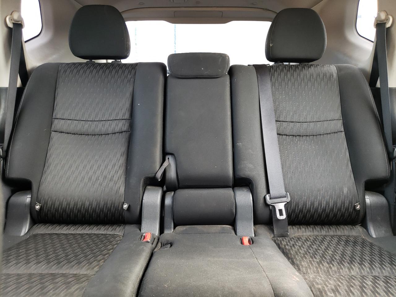 KNMAT2MV4JP516867 NISSAN ROGUE 2018