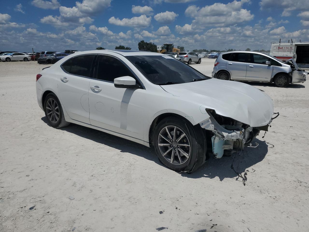 2020 Acura Tlx vin: 19UUB1F38LA014215