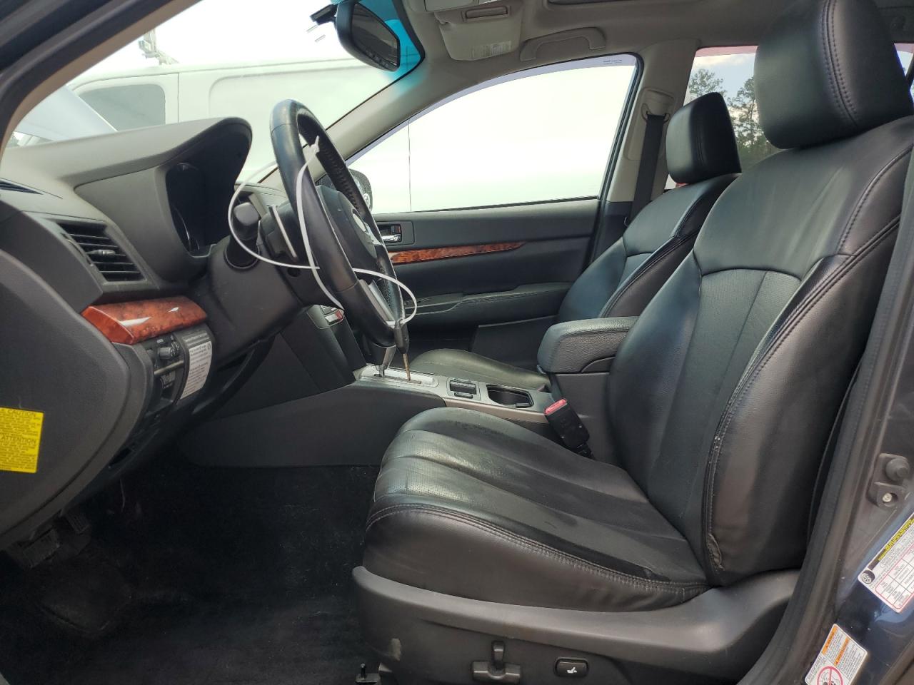 4S4BRBKC4B3331260 2011 Subaru Outback 2.5I Limited