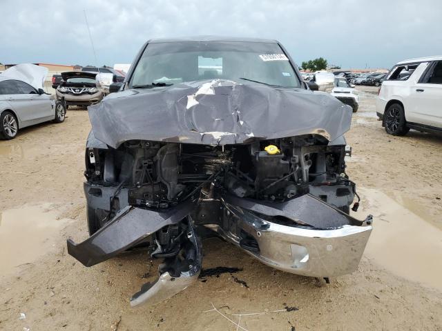 2018 RAM 1500 SLT - 1C6RR6LT3JS131863
