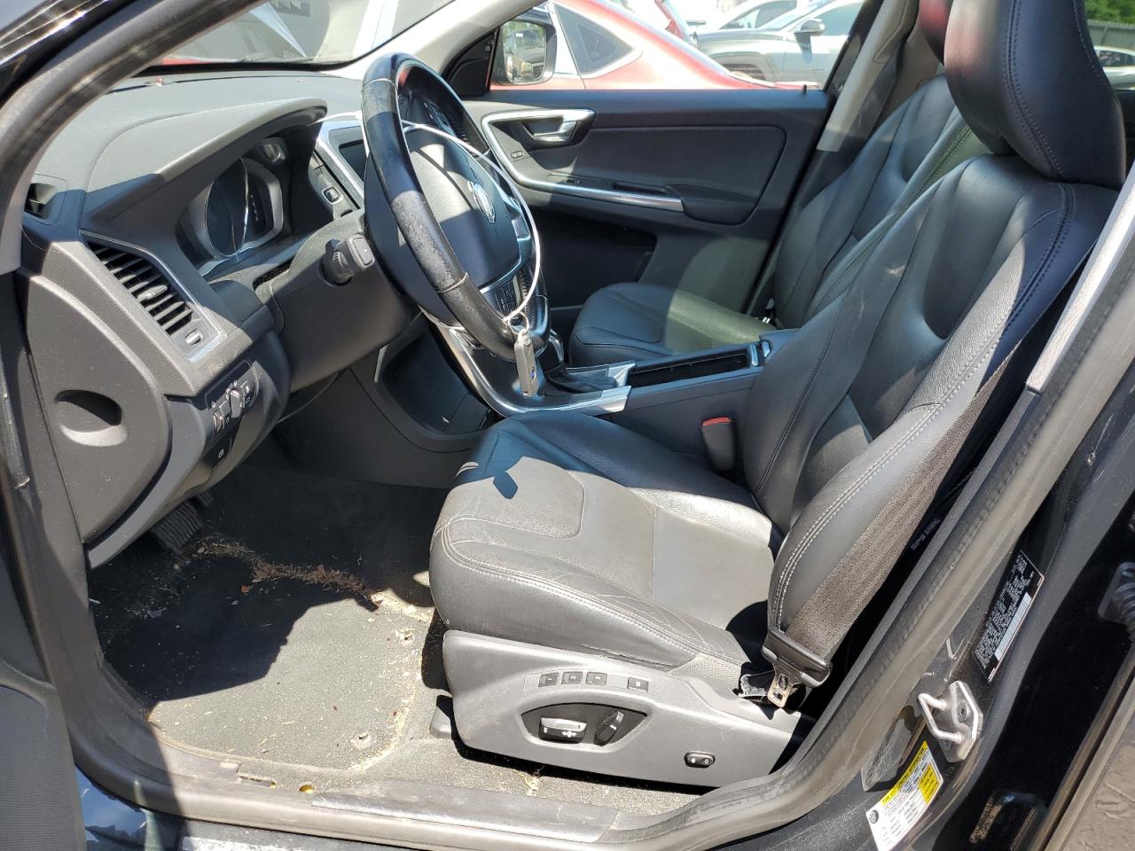 YV4902RK5F2646510 2015 Volvo Xc60 T6 Premier