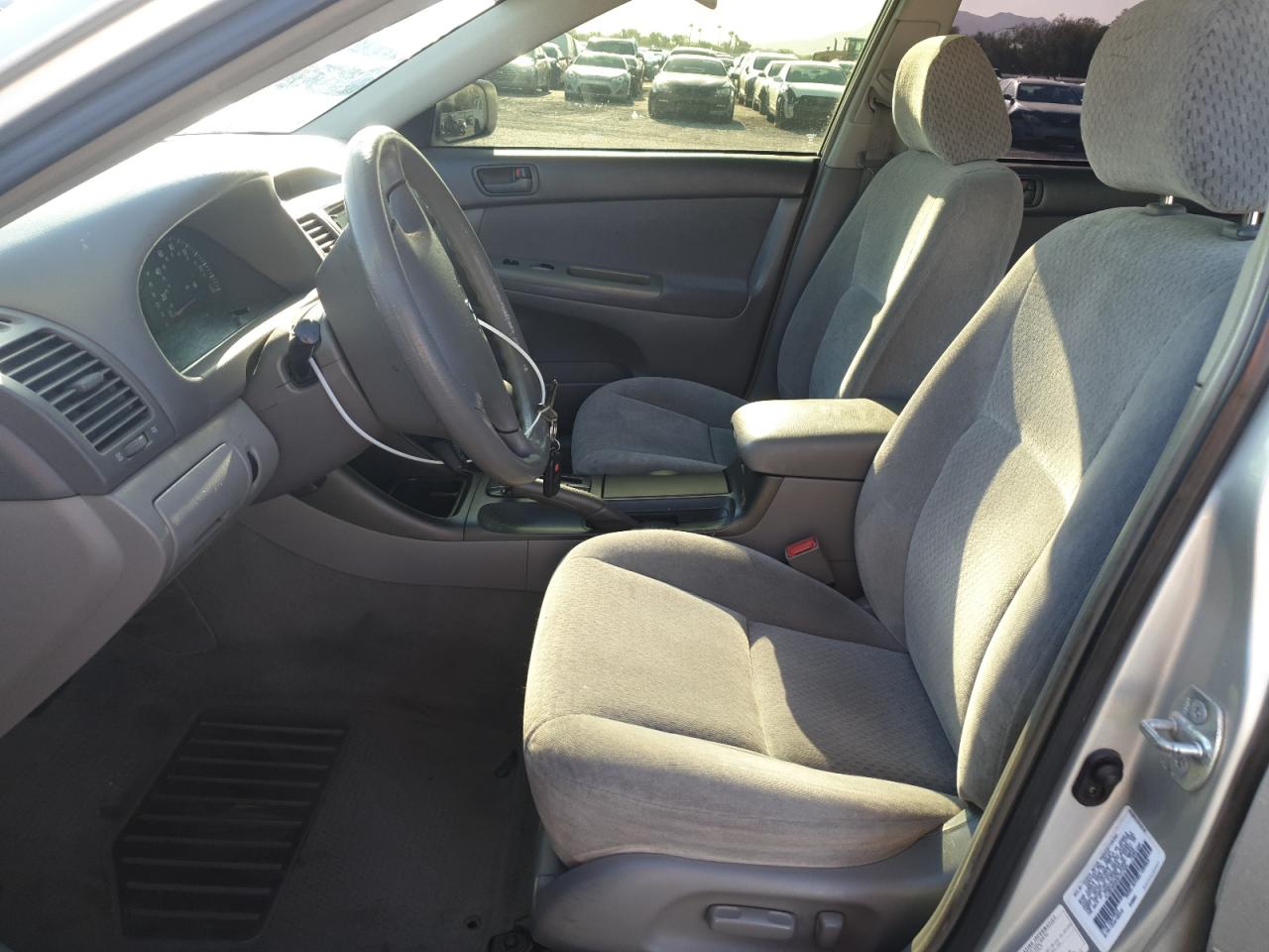 4T1BE32K63U737402 2003 Toyota Camry Le