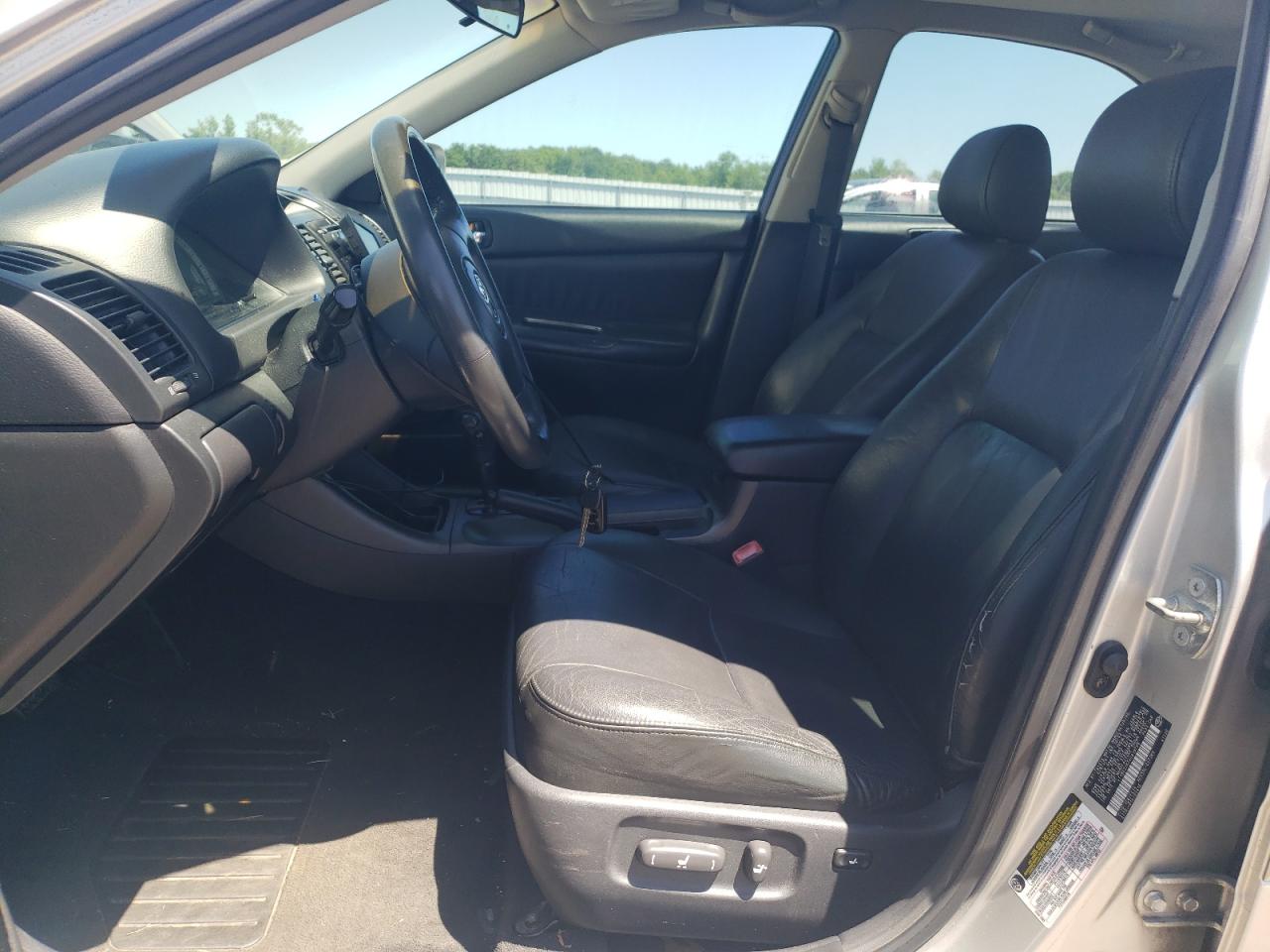 4T1BE32K74U819799 2004 Toyota Camry Le