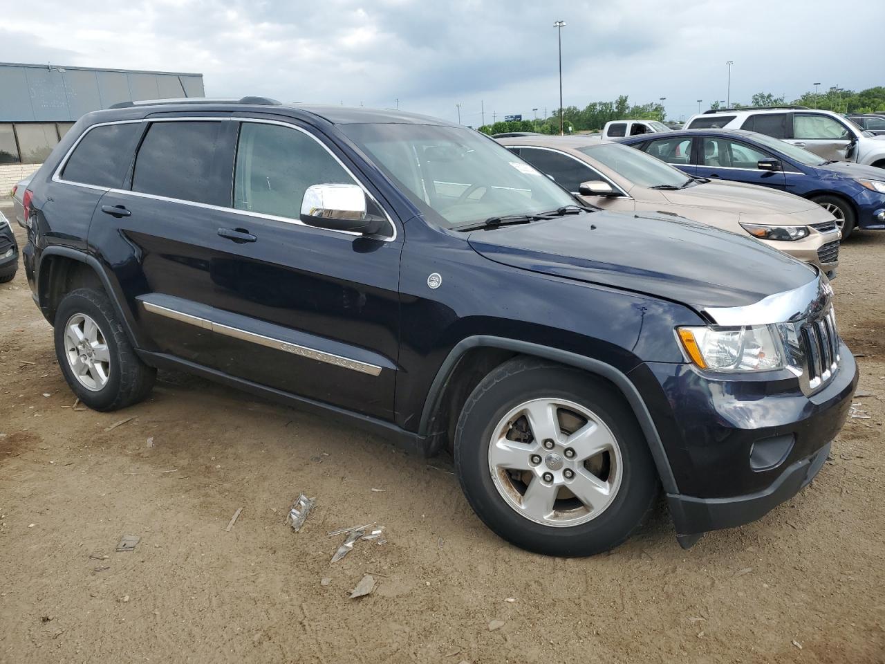 1J4RR4GG7BC503477 2011 Jeep Grand Cherokee Laredo