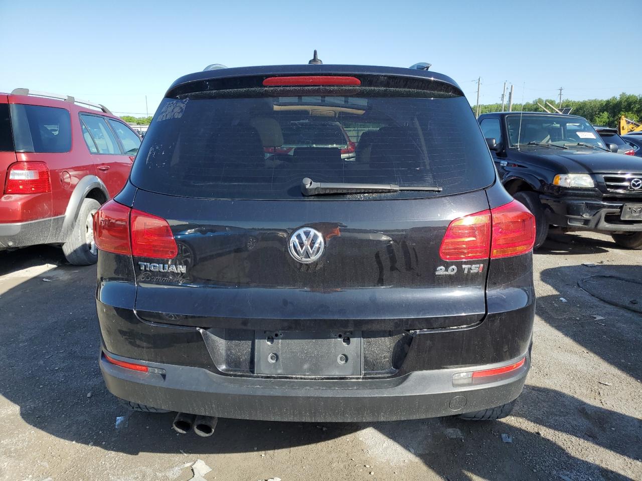 WVGAV7AX1FW568169 2015 Volkswagen Tiguan S