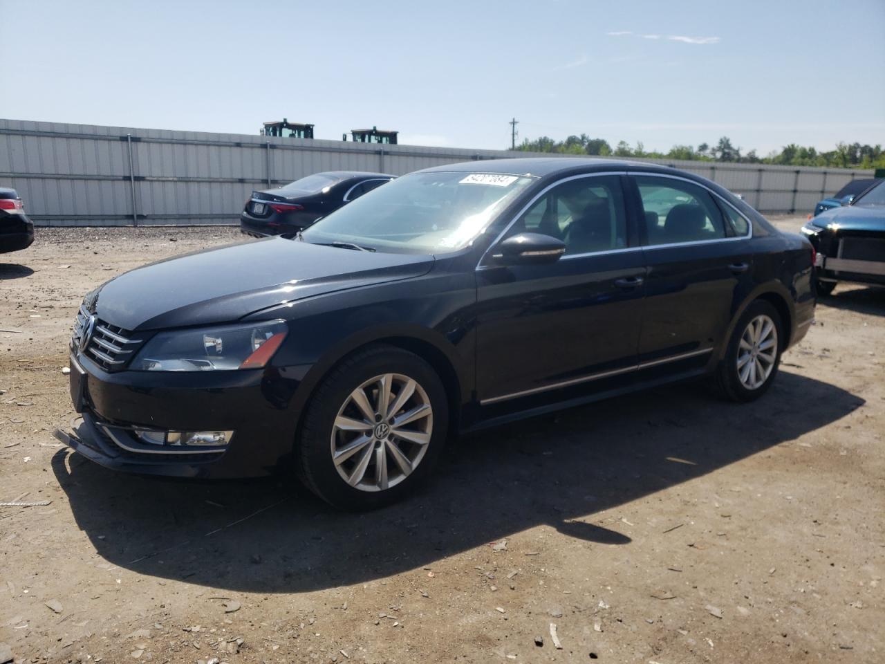 1VWCH7A36CC024889 2012 Volkswagen Passat Sel