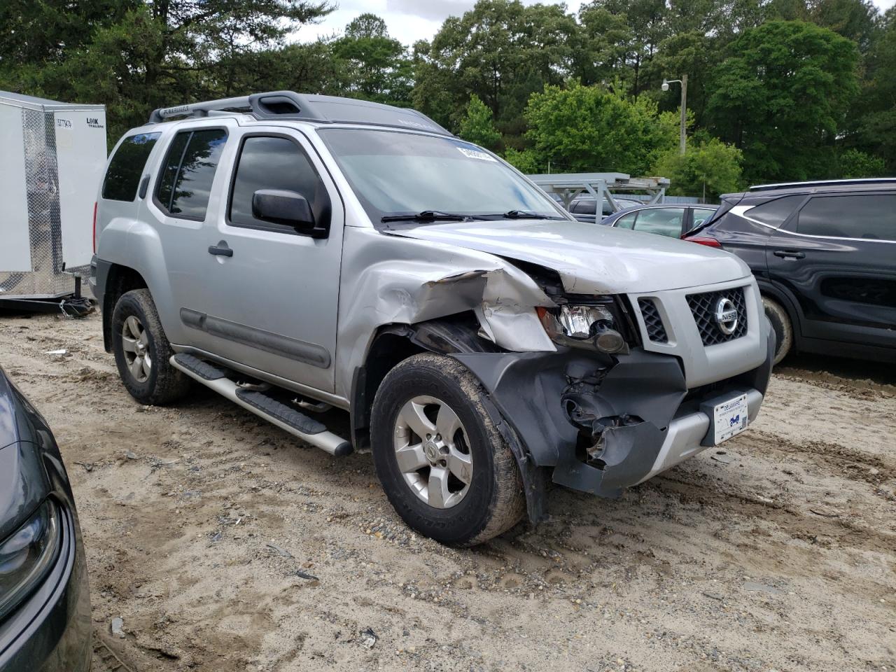 5N1AN0NW0DN823387 2013 Nissan Xterra X