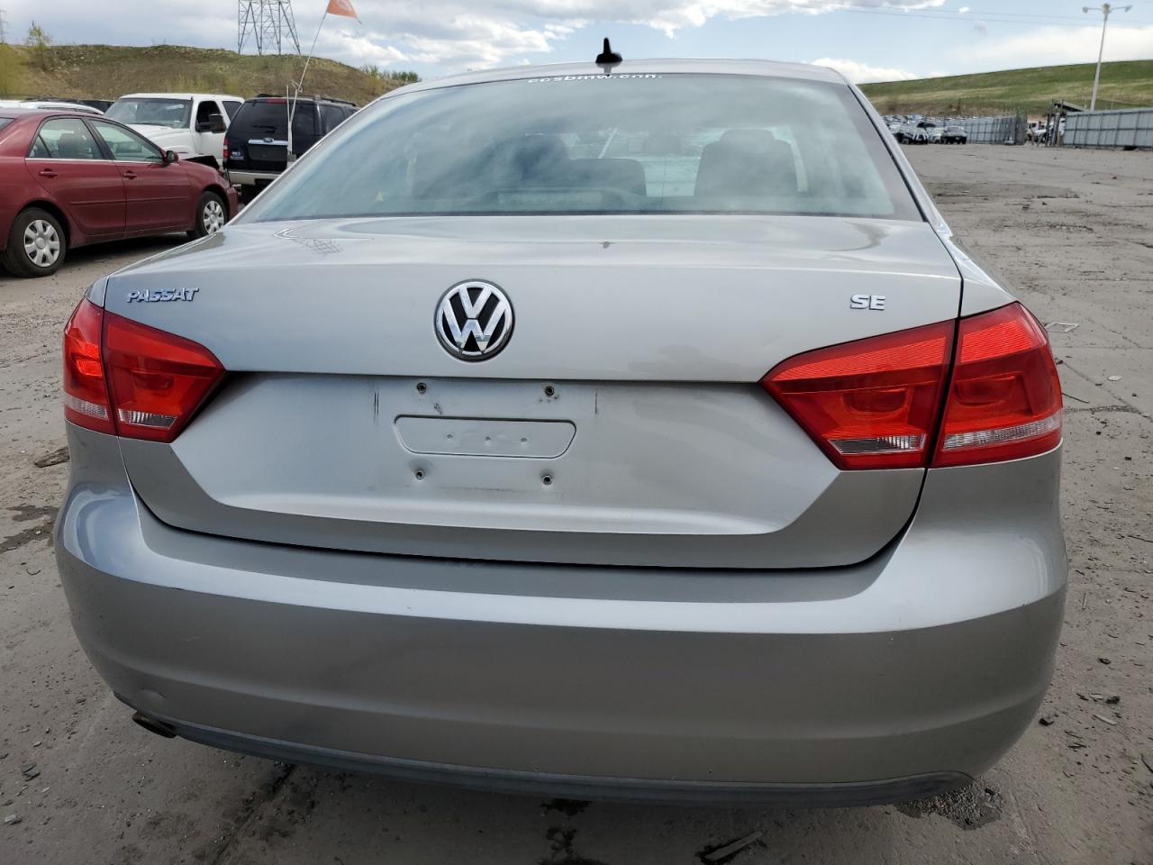 2012 Volkswagen Passat Se vin: 1VWBP7A3XCC056338