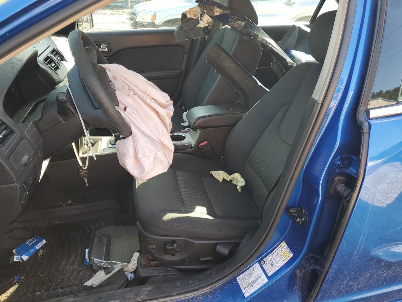 3FAHP0HA9BR153657 2011 Ford Fusion Se