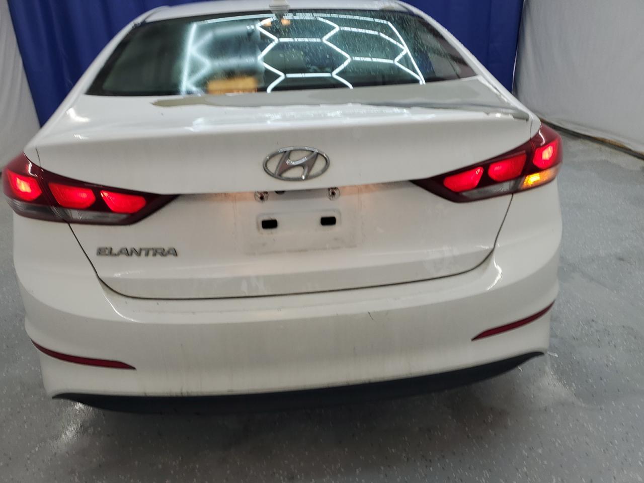 5NPD84LF7HH095110 HYUNDAI ELANTRA 2017
