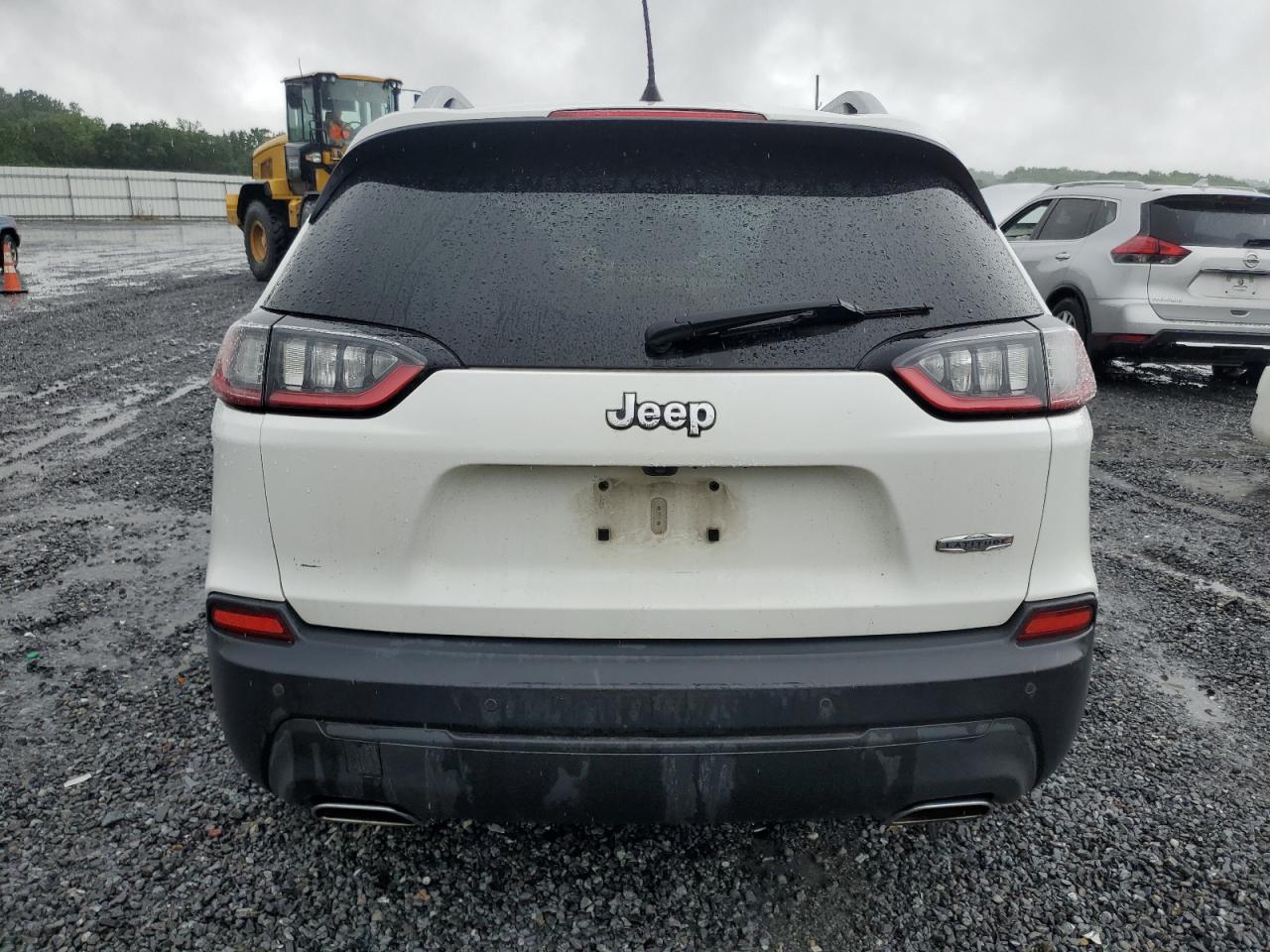 1C4PJLLN3KD147493 2019 Jeep Cherokee Latitude Plus