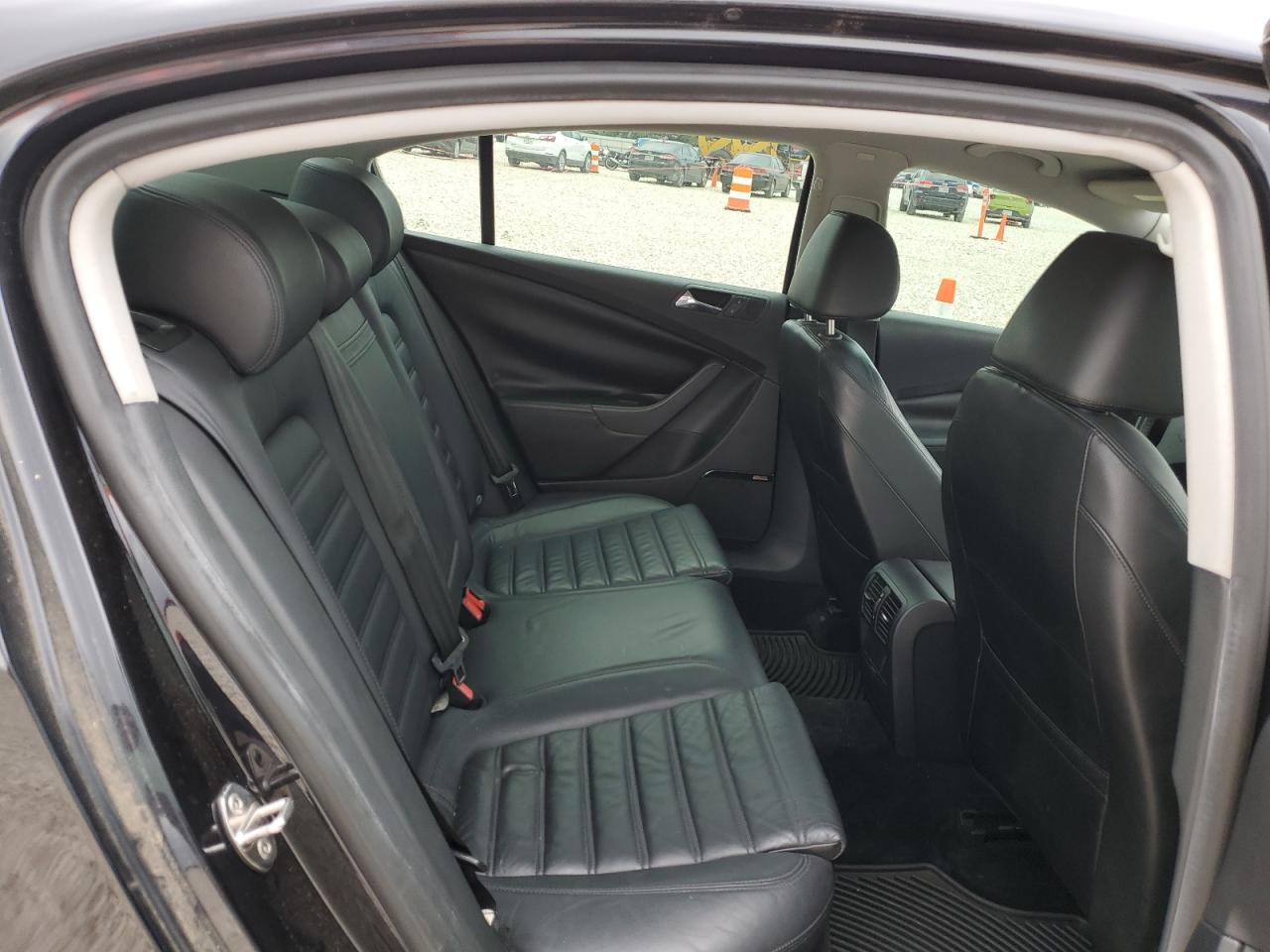 WVWHK73C27E232799 2007 Volkswagen Passat 2.0T Sport