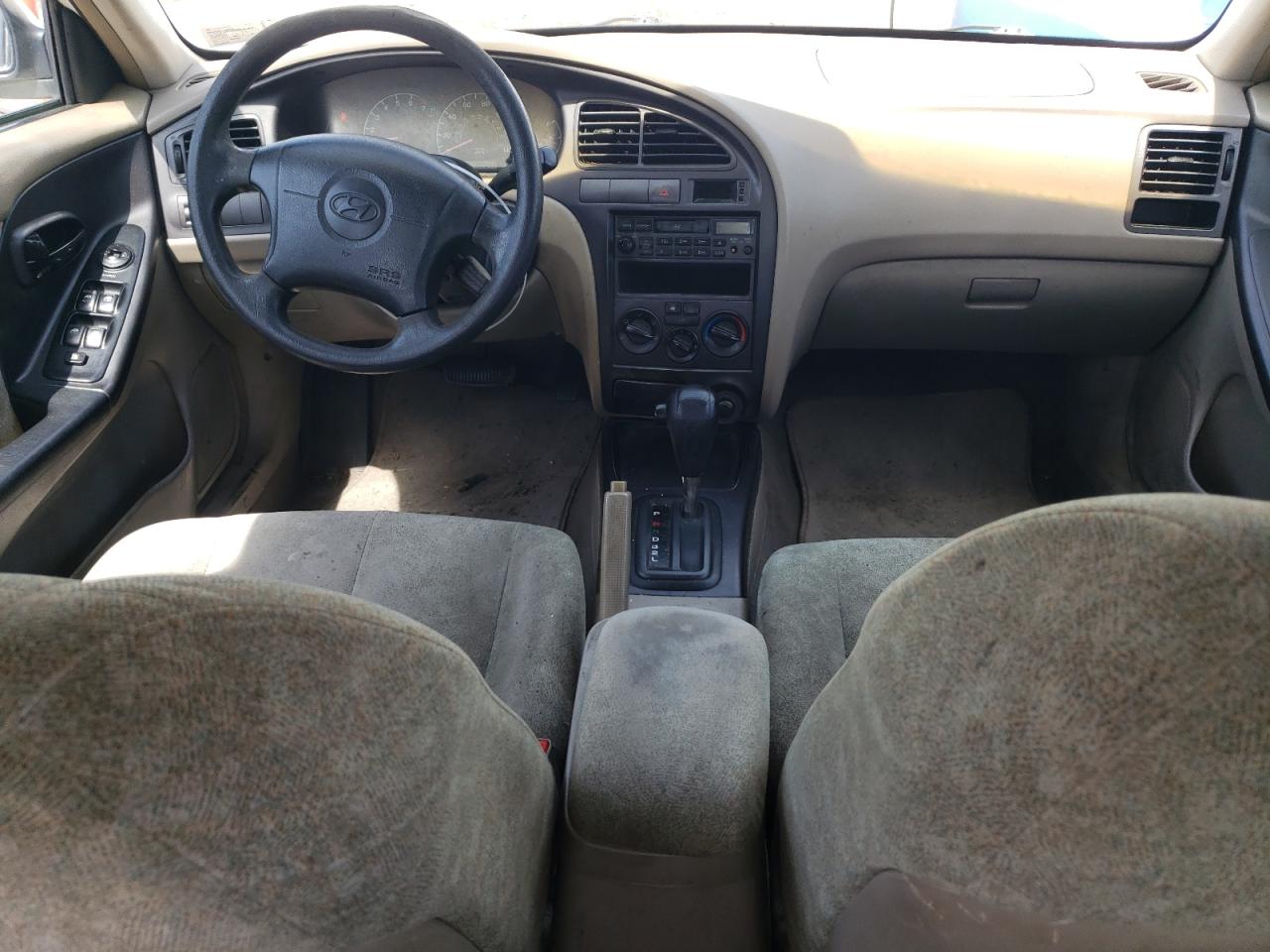 KMHDN45D51U071447 2001 Hyundai Elantra Gls