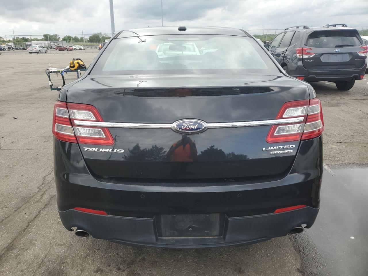 1FAHP2F85EG115317 2014 Ford Taurus Limited