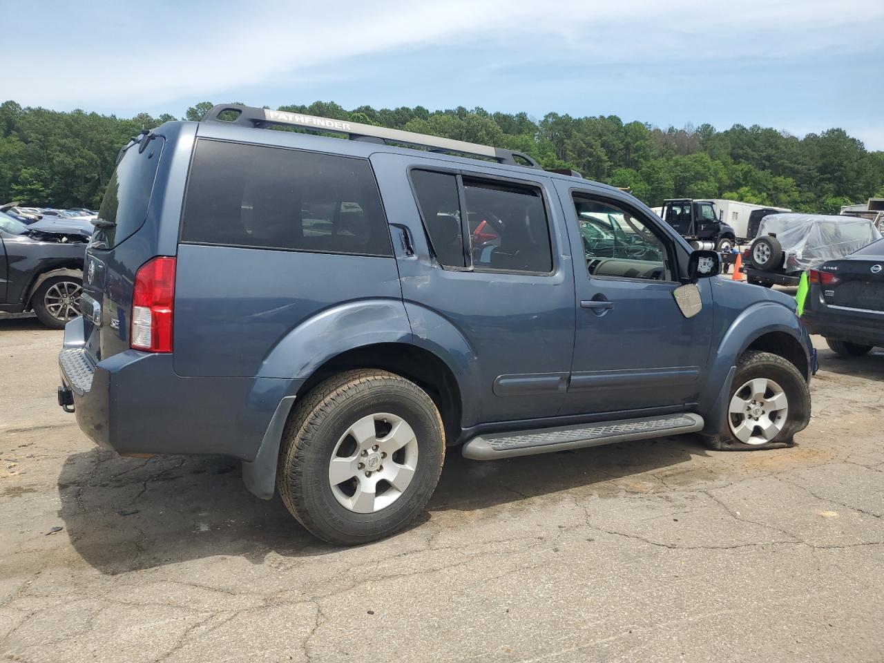 5N1AR18W67C632501 2007 Nissan Pathfinder Le