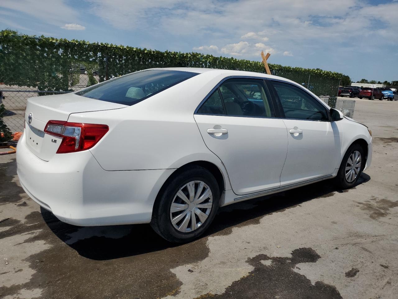 4T1BF1FK6EU403045 2014 Toyota Camry L