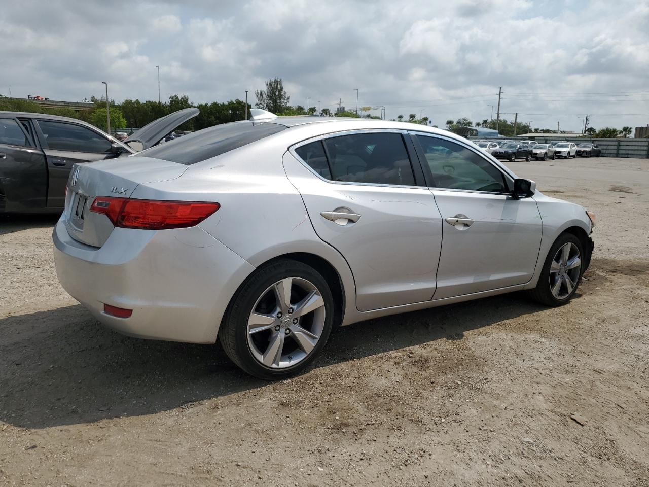 19VDE1F53EE013358 2014 Acura Ilx 20 Premium