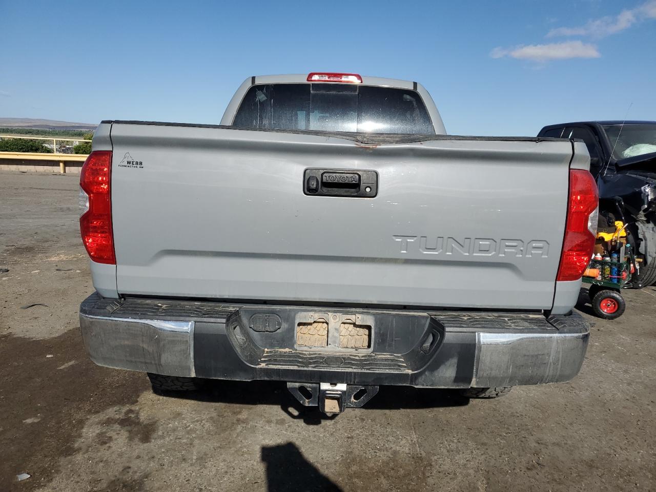 5TFUY5F19KX801253 2019 Toyota Tundra Double Cab Sr/Sr5