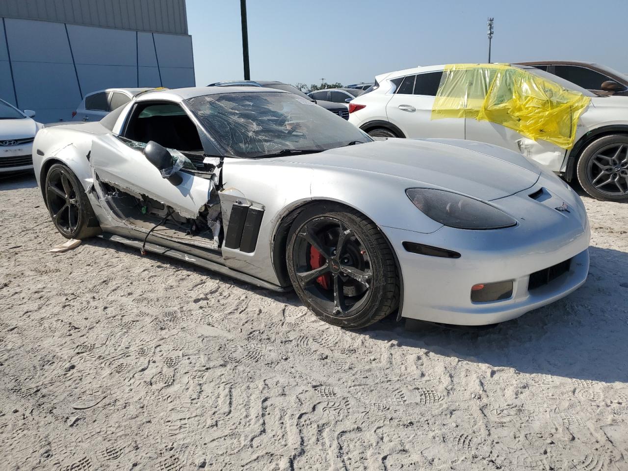 1G1YU2DW9A5105862 2010 Chevrolet Corvette Grand Sport