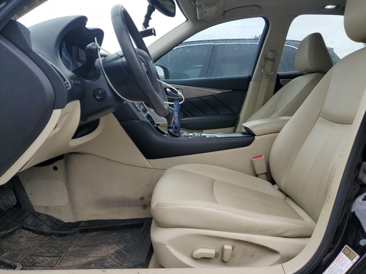 JN1EV7AR1HM832497 2017 Infiniti Q50 Premium