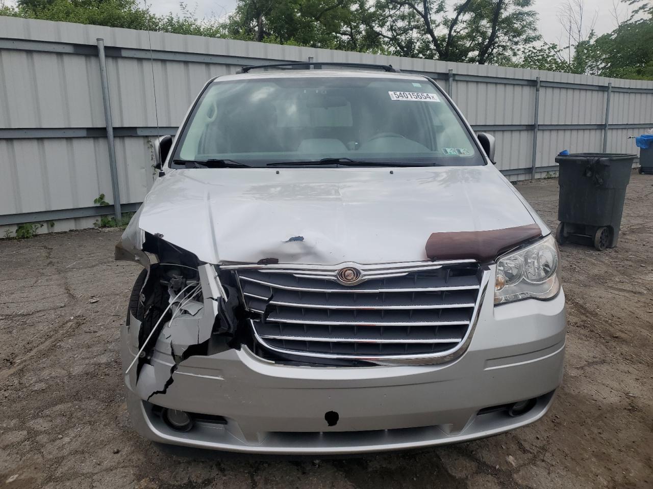 2A8HR54149R558020 2009 Chrysler Town & Country Touring