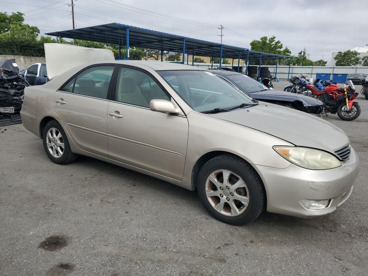 4T1BE30K05U040975 2005 Toyota Camry Le