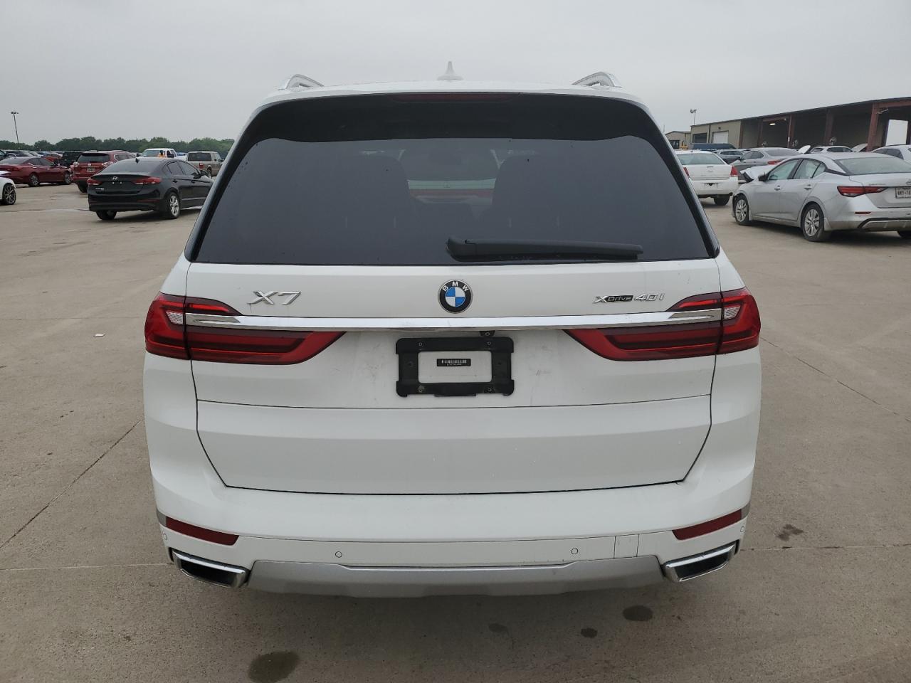 5UXCW2C51KLB43878 2019 BMW X7 xDrive40I