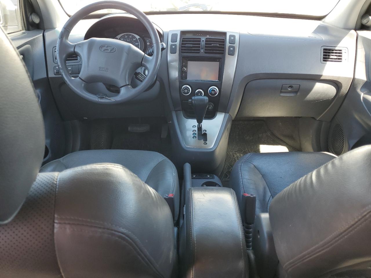 KM8JN72D95U238293 2005 Hyundai Tucson Gls