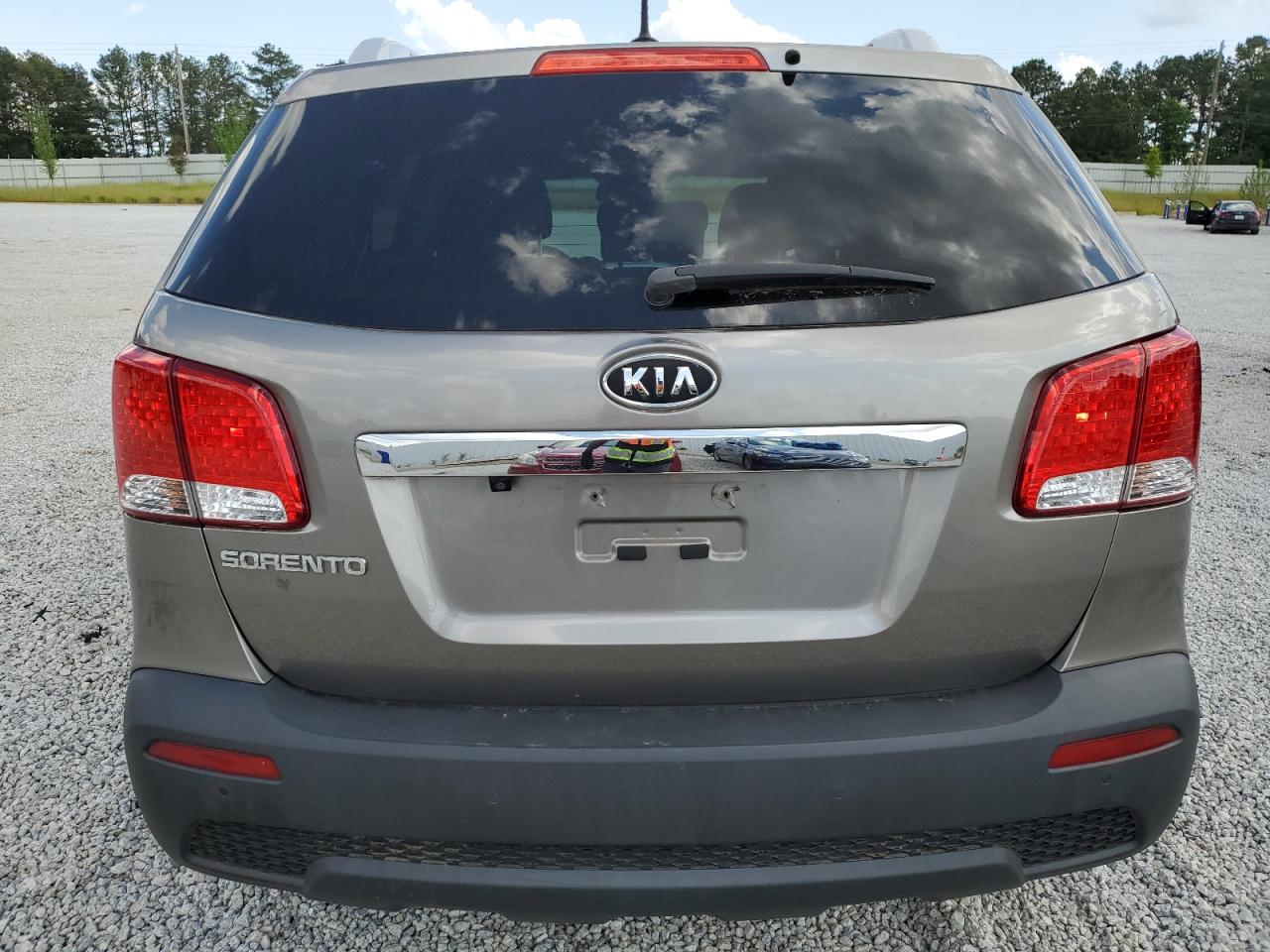 5XYKT3A65DG393336 2013 Kia Sorento Lx