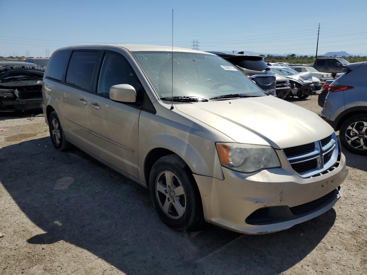 2C4RDGCG6DR520728 2013 Dodge Grand Caravan Sxt