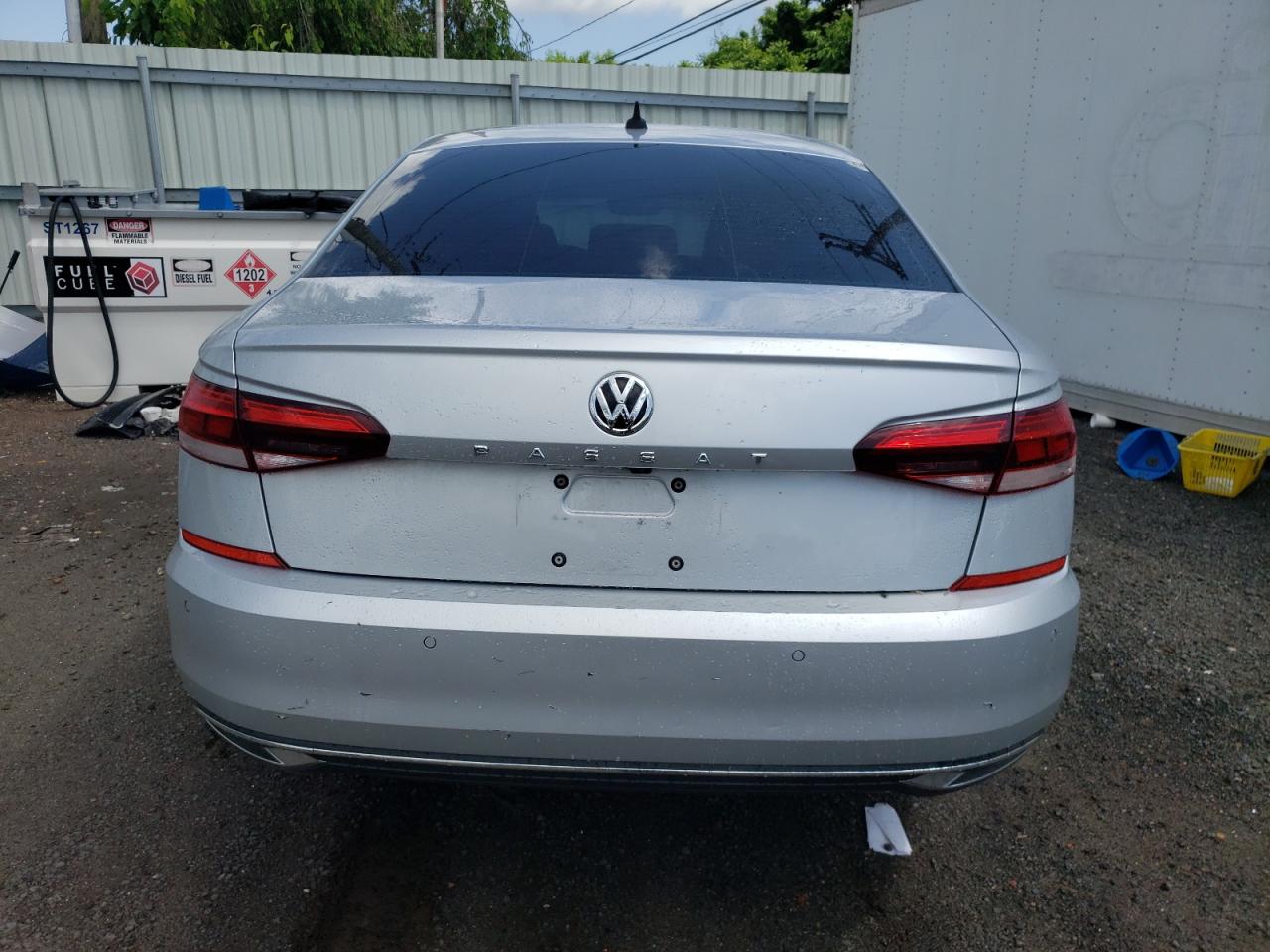 1VWCA7A3XLC020963 2020 Volkswagen Passat Sel