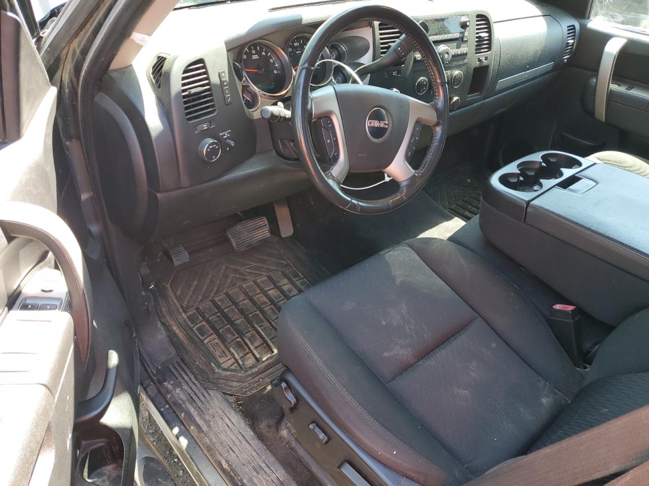 1GTR2VE30BZ142378 2011 GMC Sierra K1500 Sle