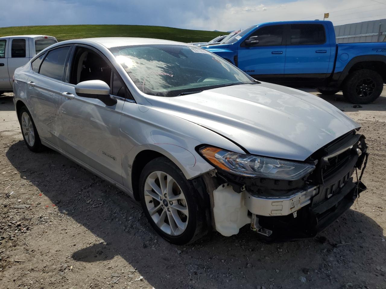 3FA6P0LU1KR143715 FORD FUSION 2019